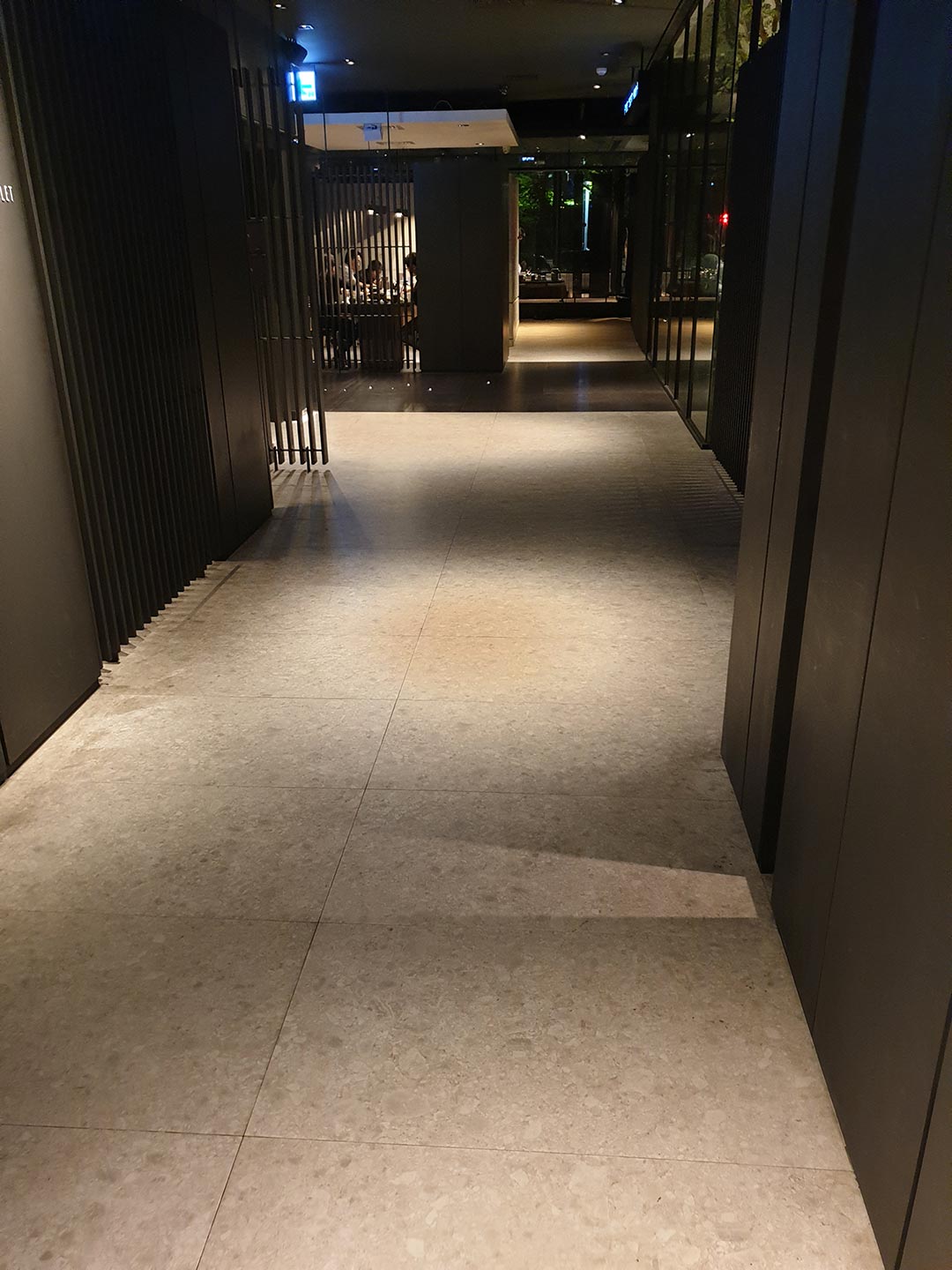 Prachtscherben Fliesen Koeln Feinsteinzeug